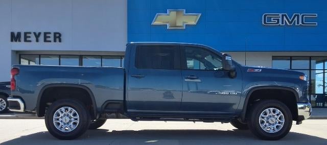 2025 Chevrolet Silverado 2500 HD LT in Lakeshore Blue Metallic — front three-quarter view