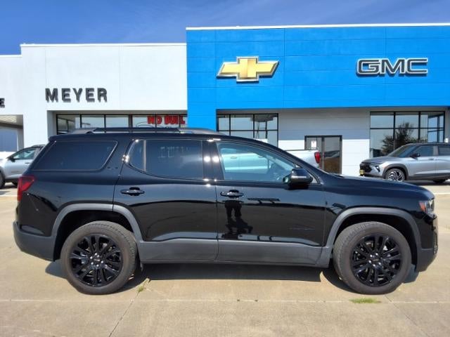 2023 GMC Acadia SLE in Ebony Twilight Metallic — front three-quarter view