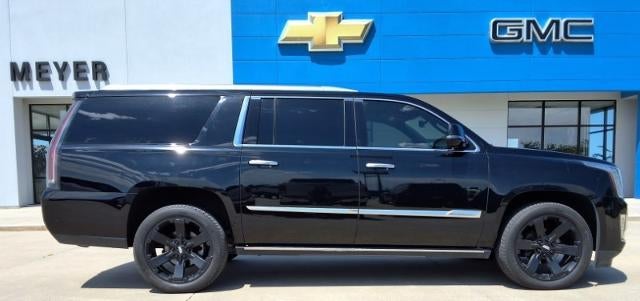 2020 Cadillac Escalade ESV Platinum in Black Raven — front three-quarter view