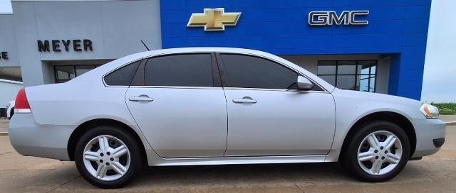 2015 Chevrolet Impala Police in Silver Ice Metallic — front three-quarter view
